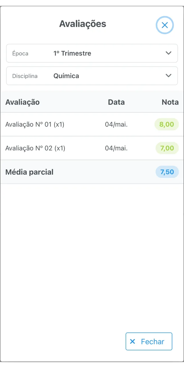Tela do app da ClipEscola com todas as avaliações e a média parcial da disciplina