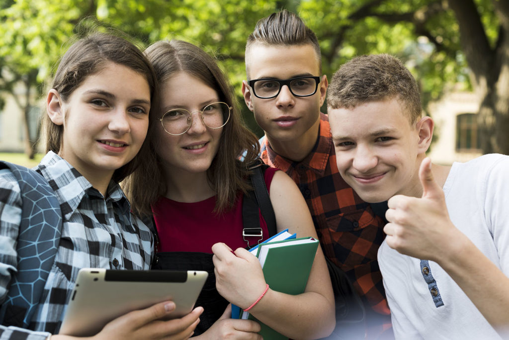 Frequência Escolar Frequência Escolar